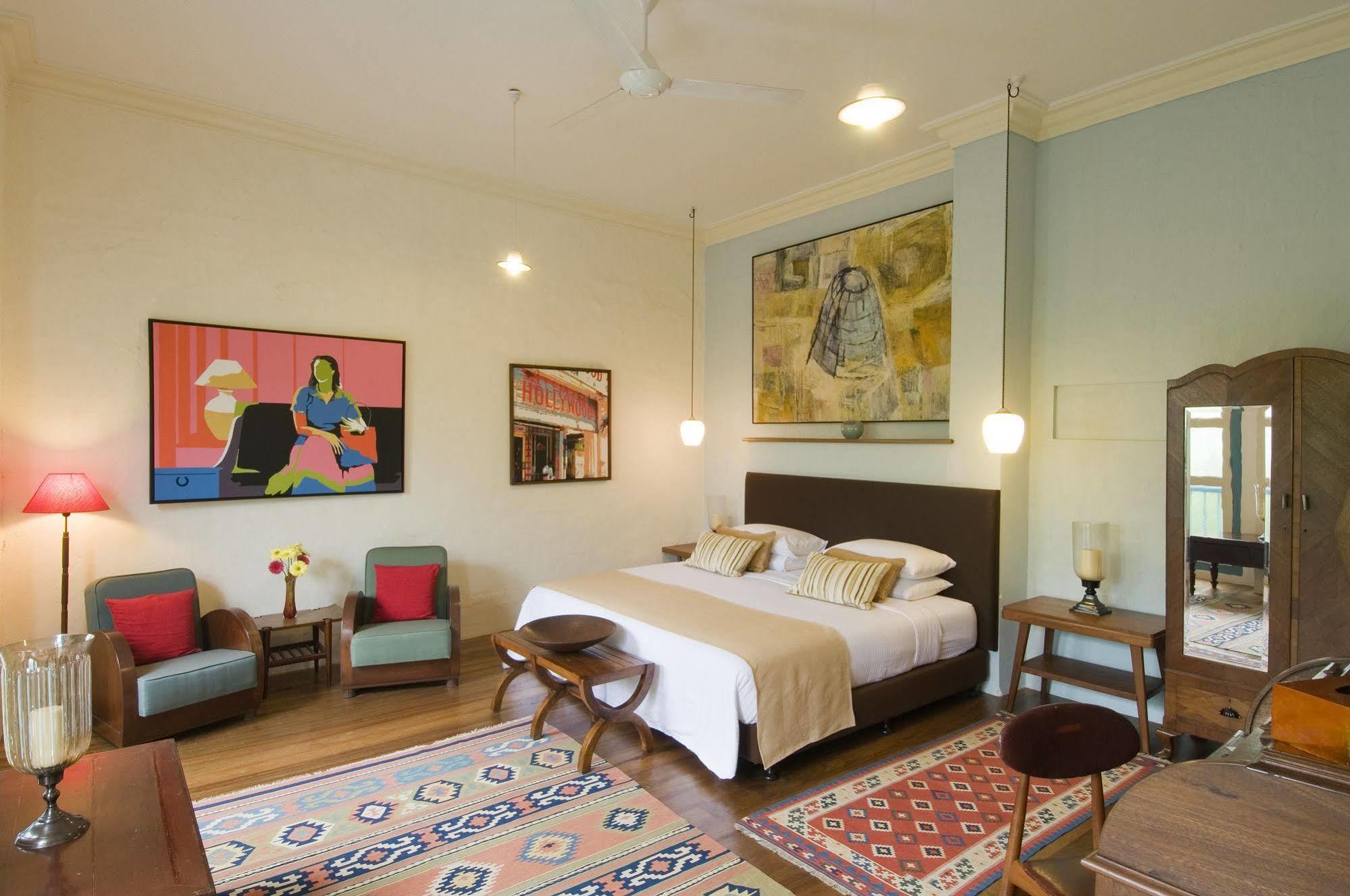 23 Lane Hotel